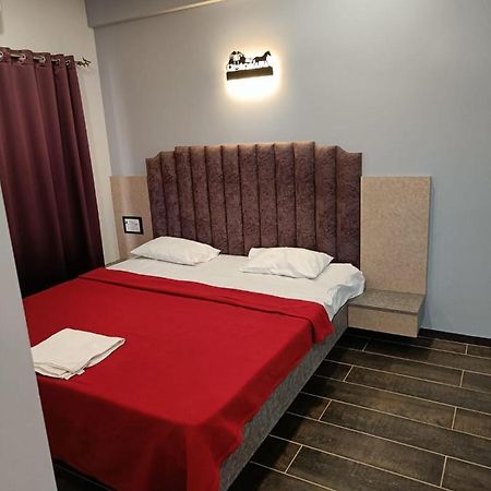 Ragvi Resort Alībāg Zewnętrze zdjęcie